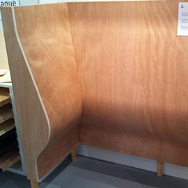 ANGLE DÉCOUPÉ OKOUMÉ/PEUPLIER